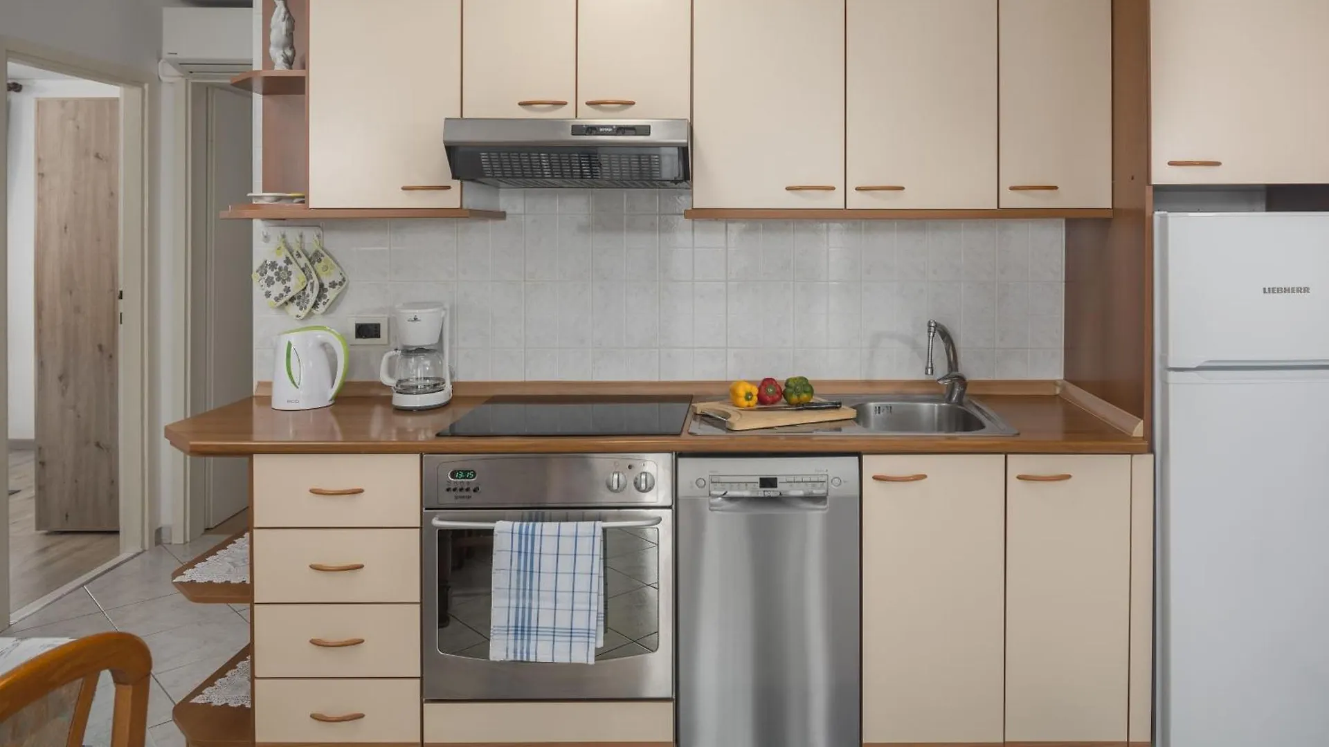 Apartment Zambratija 2557A
